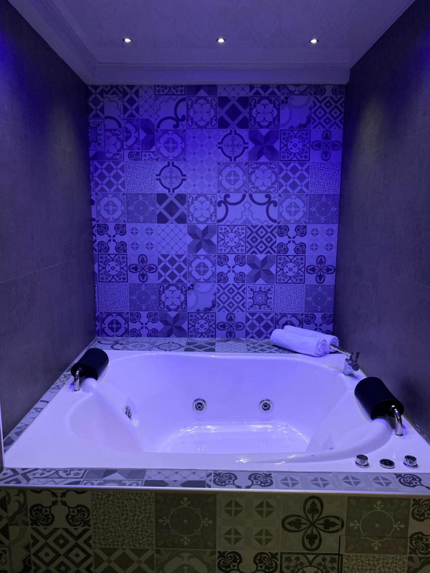 קוצ'במבה Izza Hotel מראה חיצוני תמונה