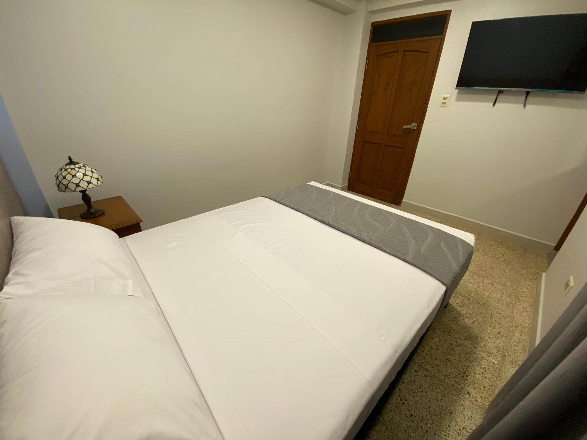 קוצ'במבה Izza Hotel מראה חיצוני תמונה